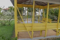 Little Bay Hideaway Hotels in Little Bay