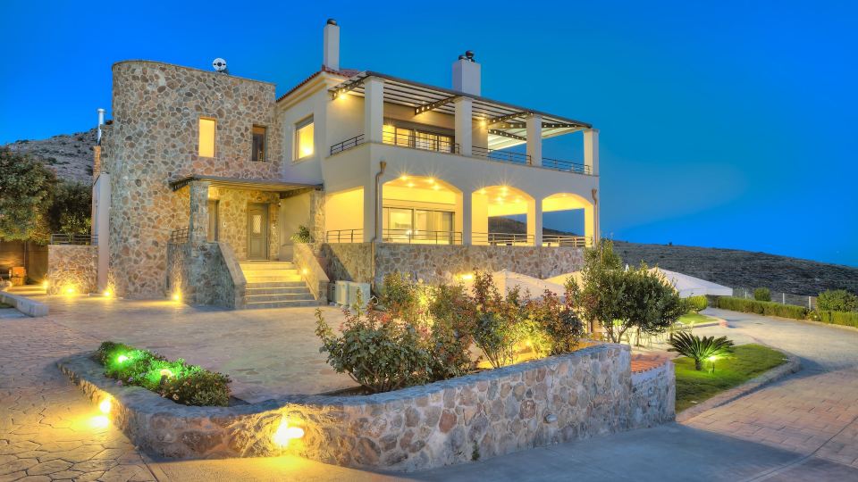 Marini Luxury Apartments and Suites