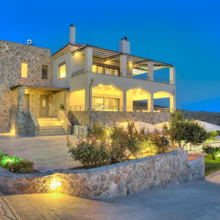 Marini Luxury Apartments and Suites