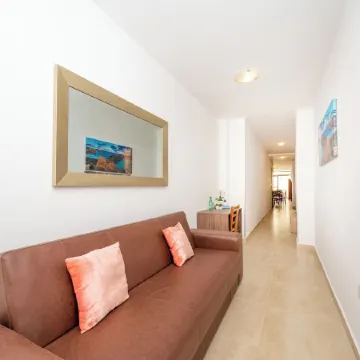 Sea Bliss Maisonette Close to Sea