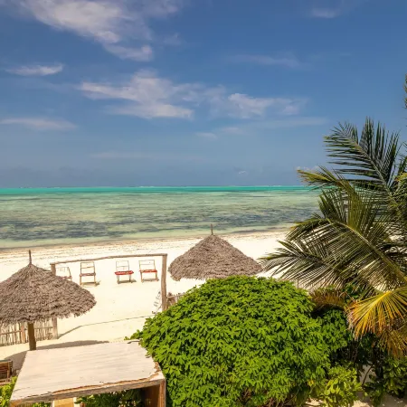 Cinnamon Hotel