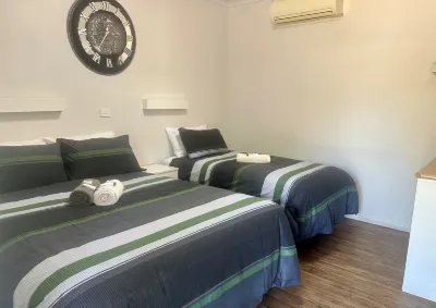 Cattle Camp Hotel Hotel di Charleville