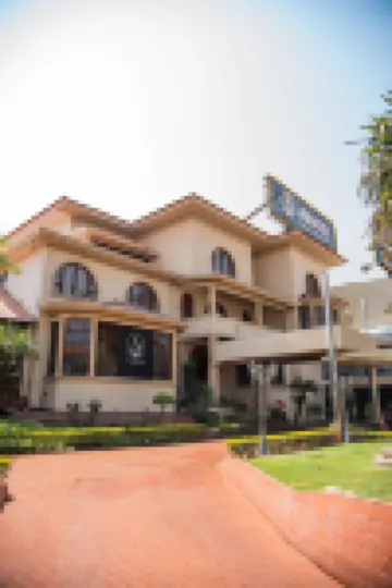 Avanti Hotel & Convention Center Hotels in 