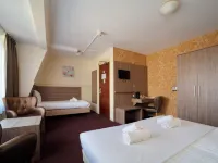Aadam Hotel Wilhelmina Hotels near Oud Zuid