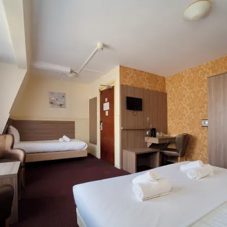 Aadam Hotel Wilhelmina Отели рядом с достопримечательностью «Вонделпарк»