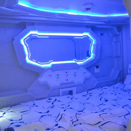 Cosmos Capsule Coworking London