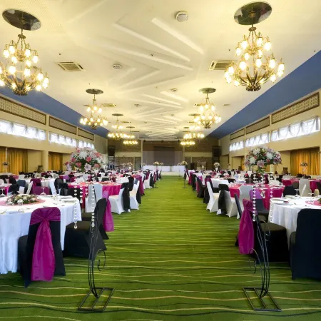 Golf Course Hotel