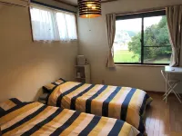Share Creative&Bed Adonoan Hotels in Imari