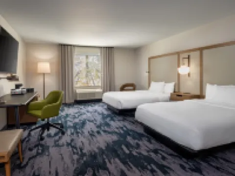 Fairfield Inn & Suites Louisville Shepherdsville Hotels in Hillview