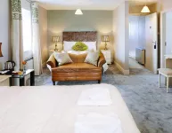 Coast Lodge Hotels in Doonbeg