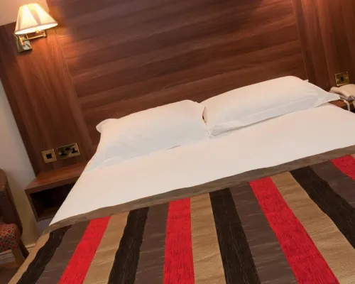 Adair Arms Hotel Номера Photos