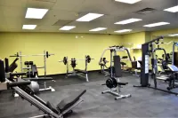 Quality Inn & Suites Coldwater Near I-69 - Gym