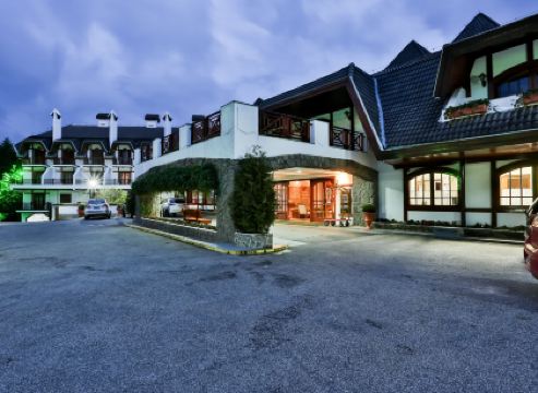 Hotel Home Green Home