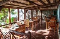 Chantauvent Guest House Hotels in Pointe d'Esny