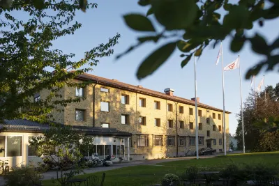 Sunderby folkhögskola Hotell & Konferens Hotels in 