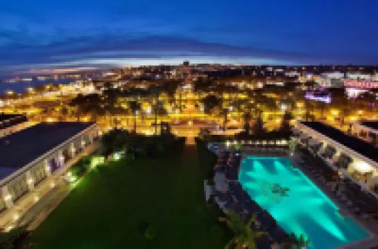 โรงแรมปาลาซิโอเอสตือริล, กอล์ฟ & วิลเนส