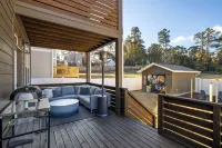 Bourbon & Bubbles with Speakeasy & Hot Tub  in Downtown Southern Pines!