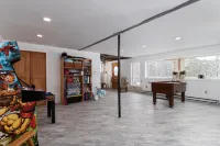 Stunning Views and Cozy Outdoor Space - Inviting Mountain Haven