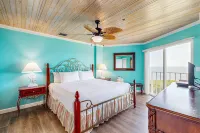 Updated ocean-view condo with 2 balconies, pool, hot tub, W/D, & AC Hotels in Tavernier