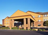 Holiday Inn Express & Suites Watsonville Hotels near Las Brisas Park