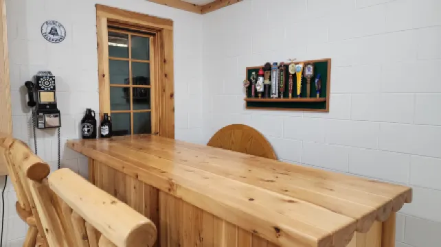 Scenic Woodlands and Nearby Adventure - Charming Cozy Retreat