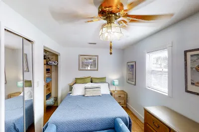 Dog-friendly bungalow with fenced yard - steps to the beach & fishing spots