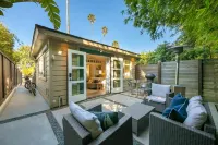 Cozy Cottage with Private Patio and Modern Amenities - Charming Retreat