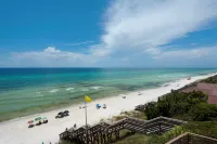 Beach Front Access and Coastal Chic Decor - Stunning Retreat