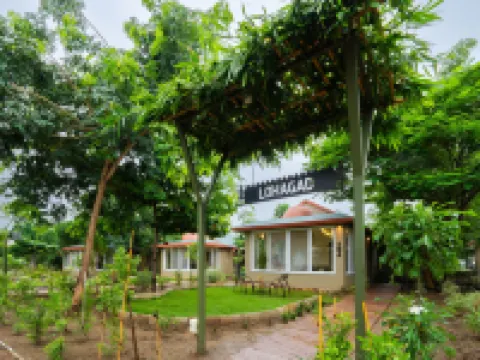 Tathastu Tadoba Hotels in Chandrapur District