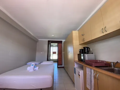 Island Travelers Accommodation - Homestays