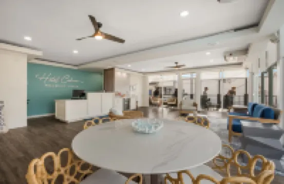 Hotel Cabana Oceanfront/Boardwalk