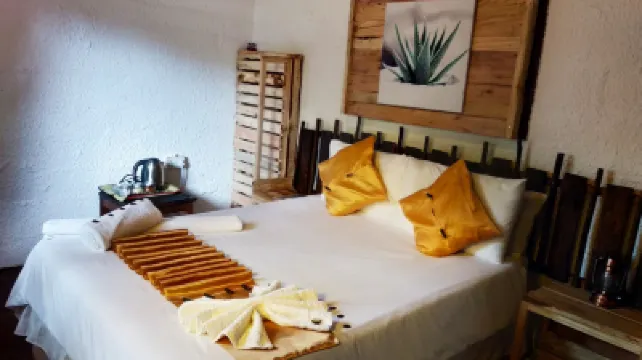 Elephant Trail Guesthouse and Backpackers โรงแรมใน