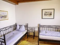 Cozy Apartment in Ruhmannsfelden with Swimming Pool Hotels in Achslach