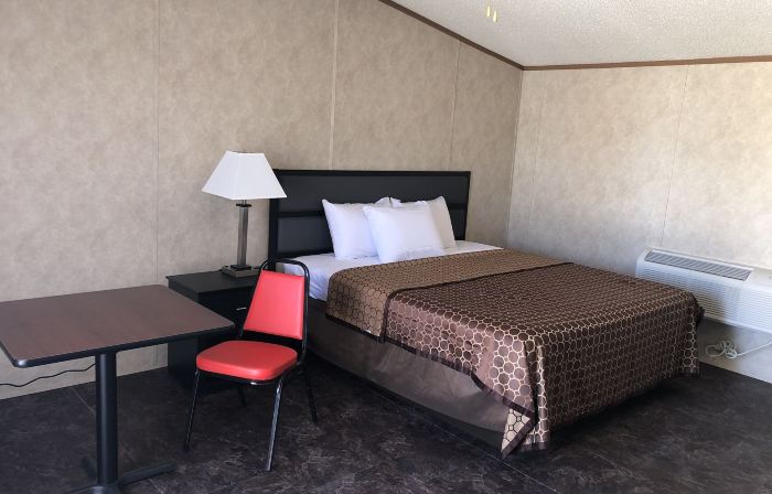 Monahans Country Inn