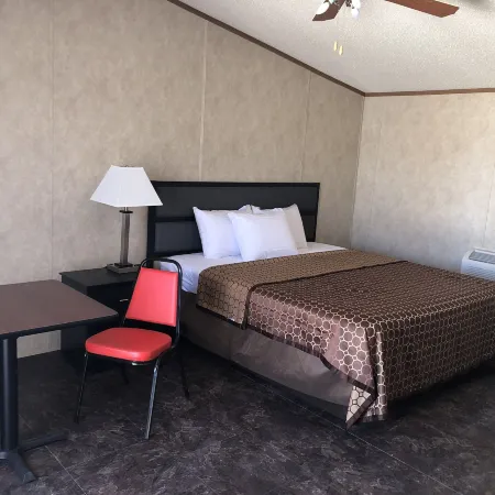 Monahans Country Inn