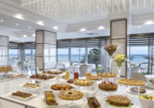 ティファニーズ