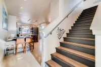 Fancy Townhome Near Old Town, Breweries and River! - 4-نجوم