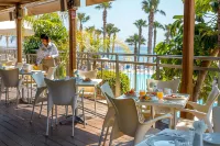 Louis Althea Beach - Desayuno