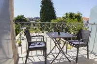 Cedofeita Back Garden