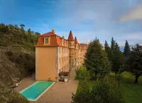 Pousada da Serra da Estrela – Historic Hotel - Pools