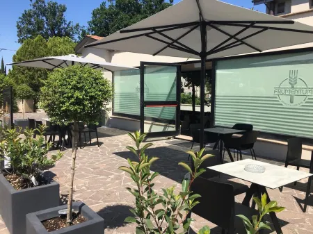 Le Grazie Hotel Отели рядом со станцией Train Station Assisi