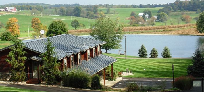Sojourner's Lodge & Log Cabin Suites Hotels in Holmes County