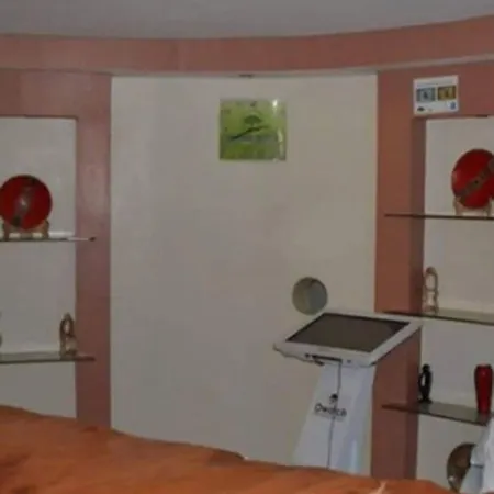 Puya Lodge Отели в г. Сентрал