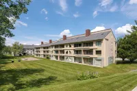Mount Snow Lodging by Vail Resorts Hotels in Dover
