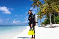 Nazaki Luxury Beach Hotel Hotels in Gan
