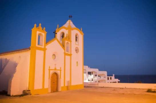 Calheta House in Luz ルスビーチ周辺のホテル