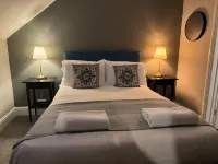 The Fountain Inn & Riverside Restaurant Hotels in Okehampton