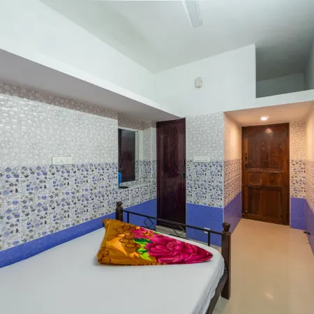 Sri Nandha Luxury Comforts