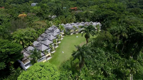 Goblin Hill Villas at San San - parking