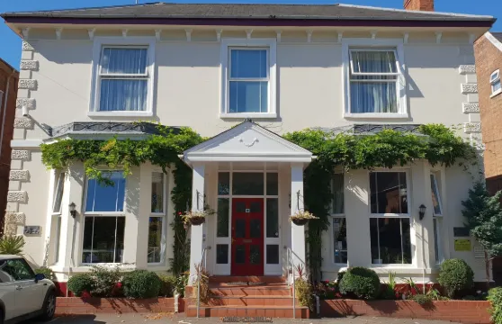 維多利亞公園旅館